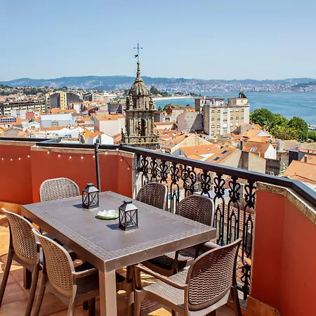 Atico Con Vistas Al Mar Garaje Y Wi-Fi Apartment Cangas do Morrazo Exterior photo