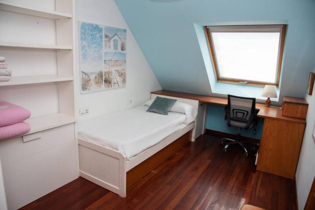 Atico Con Vistas Al Mar Garaje Y Wi-fi Apartment *